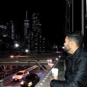 Meet your Posher, Manuel